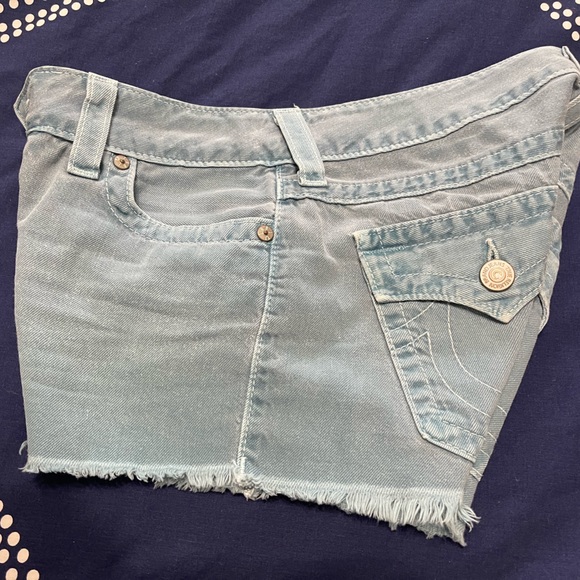 TRUE RELIGION KEIRA CUT OFF BLUE WOMENS SHORT Size 29 - Picture 9 of 9